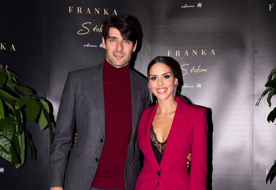 Franka uživa u majčinstvu: Sve mi pomaže Veki, pravi je tata...