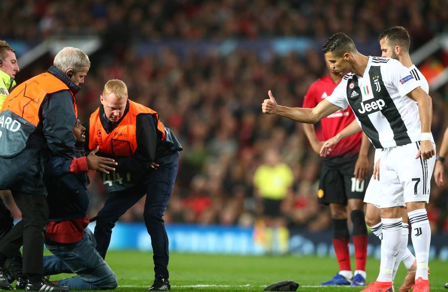 Champions League - Group Stage - Group H - Manchester United v Juventus