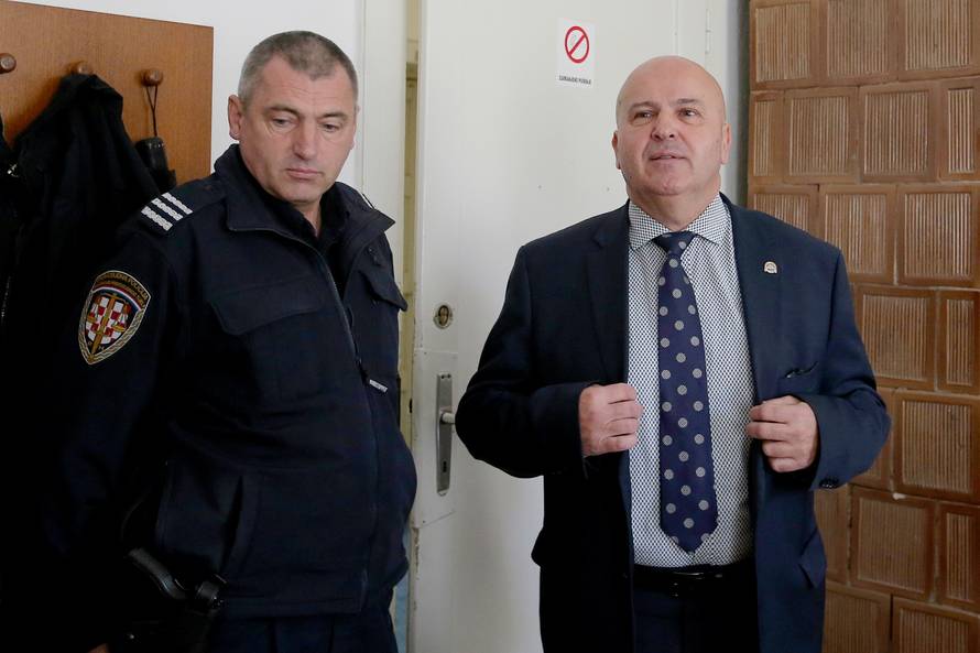 Zagreb: Å½eljko PrÅ¡a svjedoÄio na suÄenju bivÅ¡em naÄelniku krim policije Å½eljku DolaÄkom