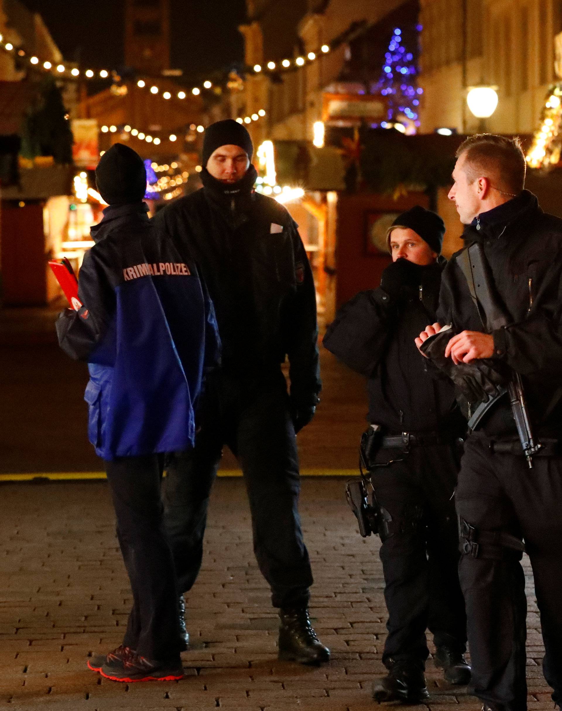 Evacuated Christmas market in the German city of Potsdam