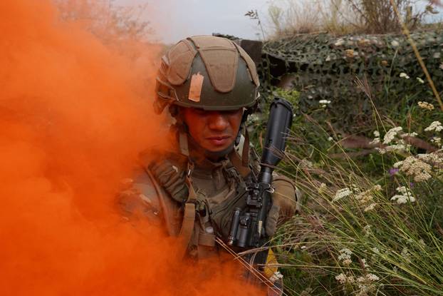 NATO holds Eagle Spearhead drill in Romania with seven allies