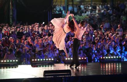 Zagreb: Festival Zagreb Classic na Trgu kralja Tomislava počeo koncertom “San ljetne noći”