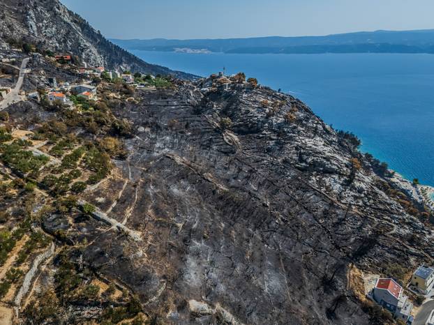 Omiš Borak:  Posljedice požara u mjestu Borak iznad Omiša