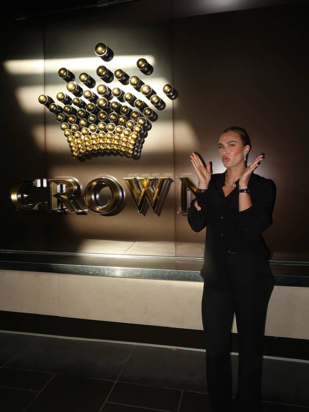 FOTO Najzgodnija tenisačica istaknula obline u uskoj majici