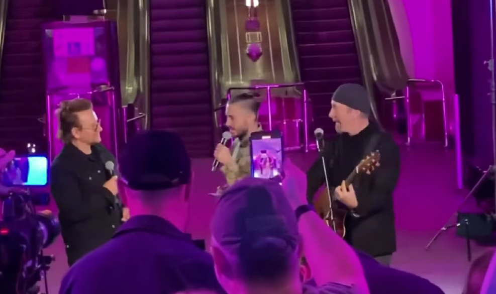 VIDEO Članovi benda U2 su zasvirali u metrou u Kijevu
