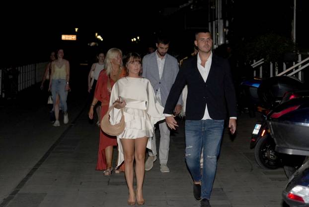 Beograd: Aleksandra Prijović i Filip Živojinović organiziraju proslavu krštenja i prvog rođendana kćeri Arije