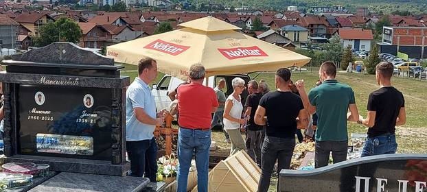 FOTO TUGA U KOTOR VAROŠU Pokopali Draganu (34) koja je poginula u buktinji kod Omiša