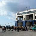 Šest tisuća ljudi napustilo Santorini koji se i dalje trese