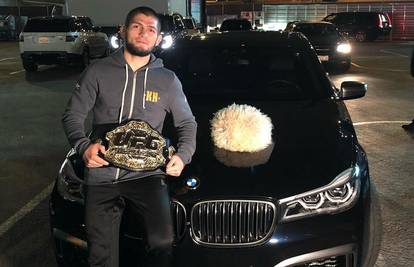 Potvrdio Dana White: Khabib će svoju titulu braniti u rujnu