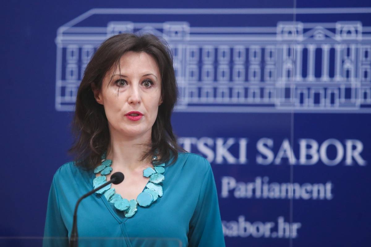 Orešković:'Novi zakon o sukobu interesa piše Vlada čiji ministri su umočeni u sve moguće afere'