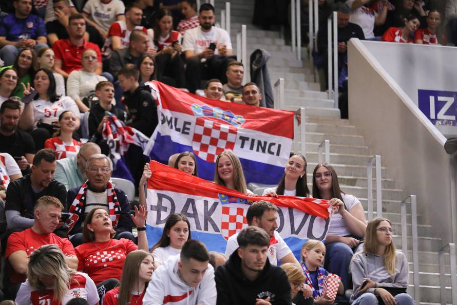 Osijek: Prijateljska utakmica između Hrvatske i Švicarske