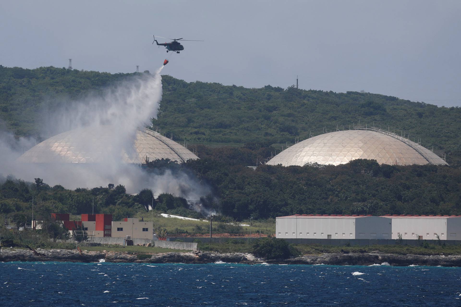 Major fire spreads at Cuban fuel storage facility hit by lightning