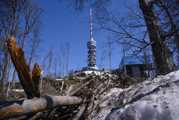 Zagreb: Posljedice olujnog nevremena na Sljemenu