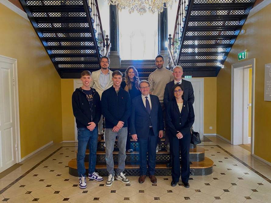 Zašto je ZŠEM pravi izbor za buduće financijske stručnjake, menadžere i ekonomiste?