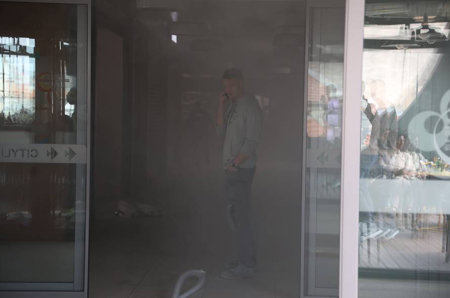 Šibenik: U robnoj ku?i City life u centru grada izbio požar