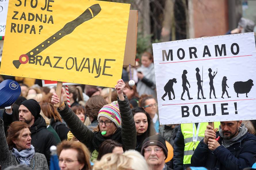 'Dosta je!' Najsnažnije poruke koje su učitelji poručili Vladi