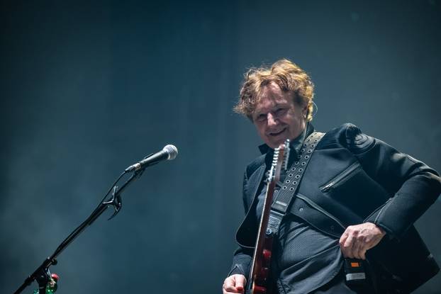 Zagreb: Grupa Bijelo dugme održala prvi koncert u Areni Zagreb