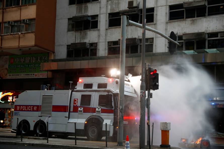 Hong Kong protesters gather for "emergency" call for autonomy