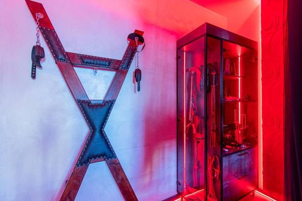 FOTO Jeste li znali da u Zagrebu možete unajmiti stan za BDSM? Pogledajte što se nudi unutra