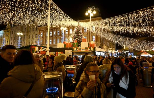Zagreb: Advenstka ponuda na Trgu