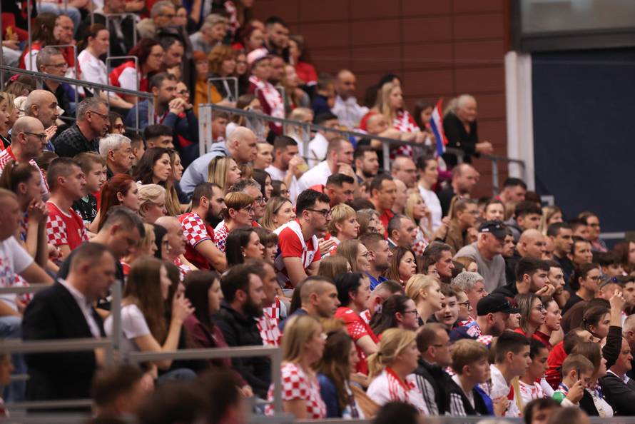 Osijek: Prijateljska utakmica između Hrvatske i Švicarske