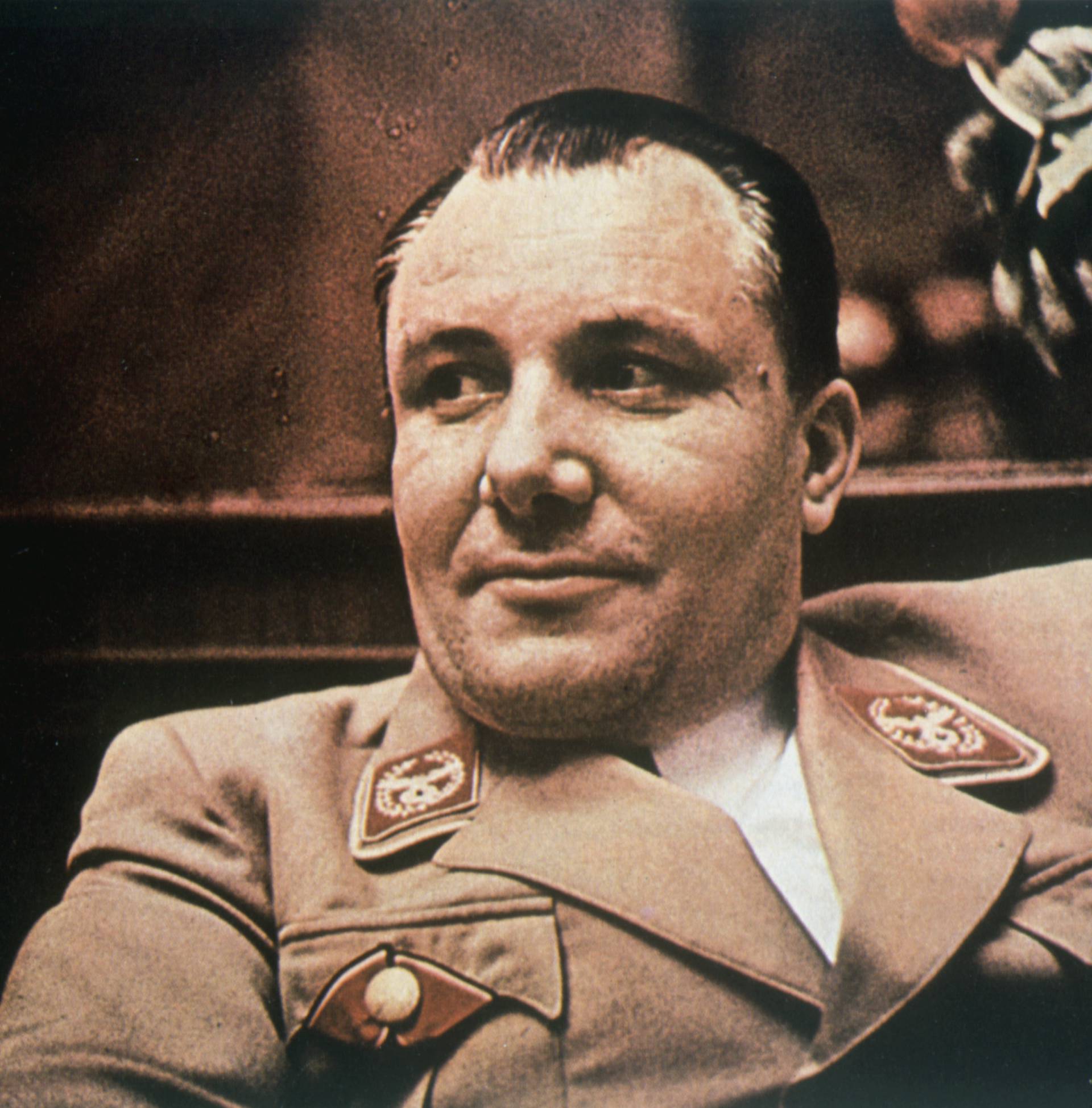 Martin Bormann, PortrÃ¤taufnahme um 1942.