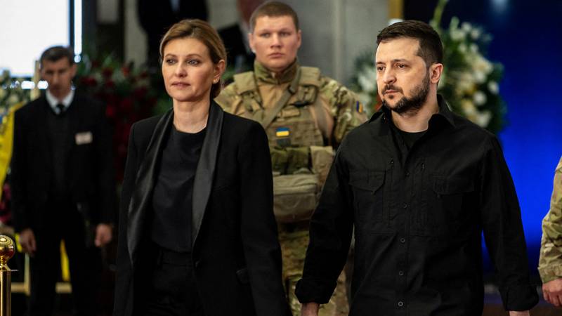 FOTO Zelenski se sa suprugom Olenom pojavio u javnosti, prvi put od početka rata u Ukrajini