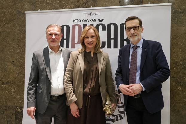 Zagreb: Poznate osobe na premijeri komedije "Papučari" autora Mire Gavrana, u režiji Mladene Gavran