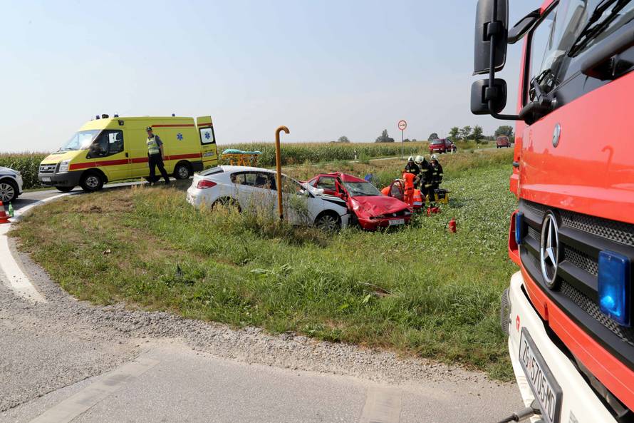 Teška nesreća kod Čakovca, više ljudi završilo u bolnici