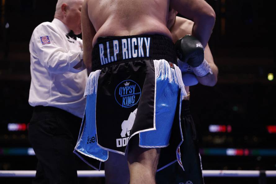 Tyson Fury v Arslanbek Makhmudov