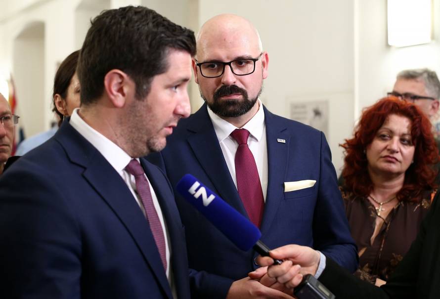 Zagreb: Izborni stožer Dejana Kovača