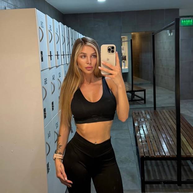 FOTO Atraktivna Argentinka nema u čemu se nije okušala: 'Volim učiti i uživati kod kuće...'