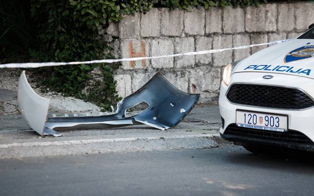 U Splitu u eksploziji oštećen automobil