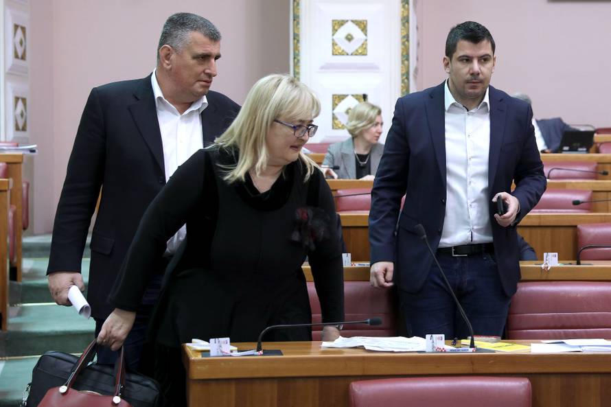 Jandroković: Ćeliću, kakvo je to ponašanje? Ovdje postoji red