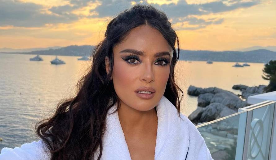 Salma Hayek priznala kako su je natjerali na udaju: 'Nisam to htjela, bojala sam se braka...'