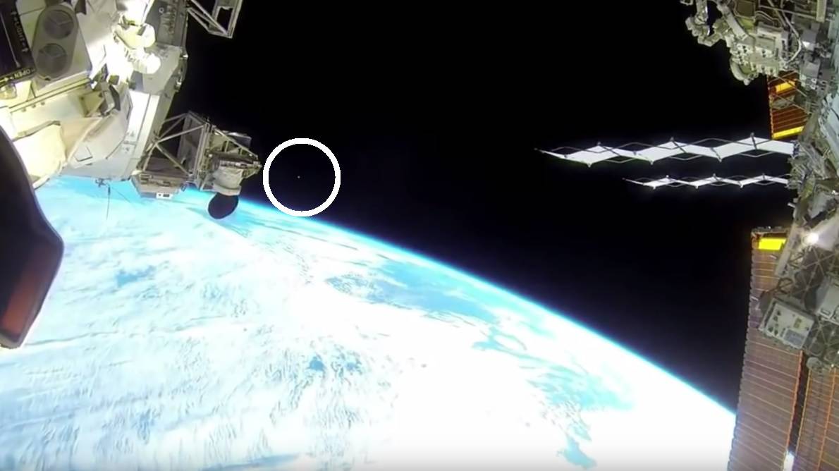 Snimili NLO, ali zataškavaju? NASA prekinula live iz svemira