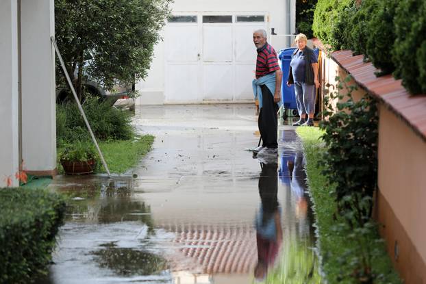 Potopljene ulice Medulina nakon jakog nevremena