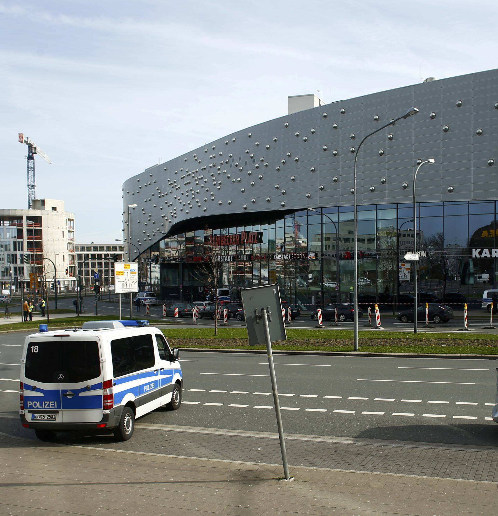 Police at the Limbecker Platz shopping mall in Essen