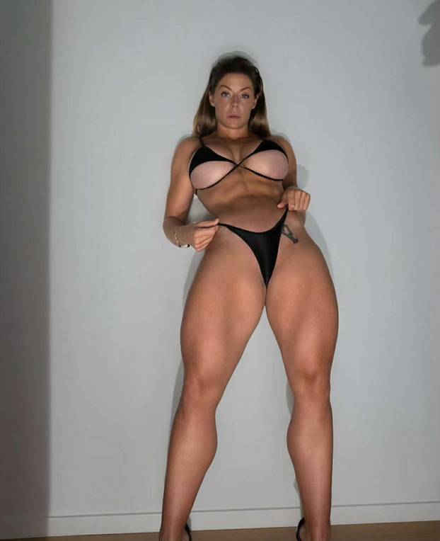 FOTO Jednostavno neodoljiva: Ova fitness trenerica je mama dvoje djece, a figura joj je vrh!