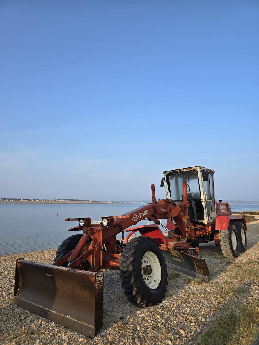 Užas na plaži: 'Komunalni redar je rekao da se maknemo s plaže ili će bageri prijeći preko nas'