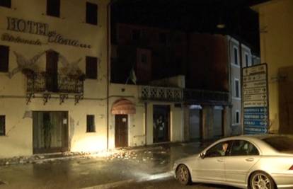 Strah u noći: Središnju Italiju zatresla su čak tri potresa