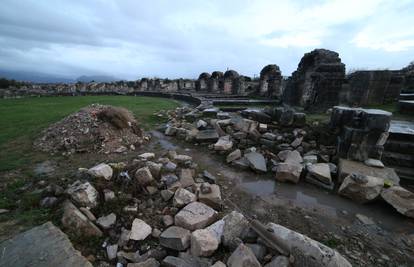 Velika šteta: S antičke Salone lopovi ukrali arheološki kamen