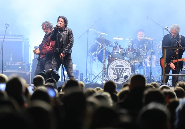 Parni valjak nastupio je  na 200. Samoborskom fašniku