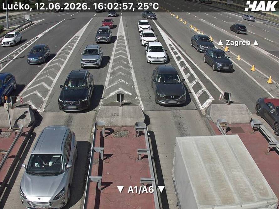 SVI IDU NA MORE Stvorile se velike gužve. Evo gdje se čeka