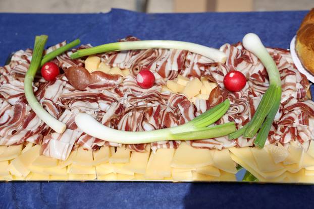 Šibenik: Podjela hrane na uskršnji ponedjeljak