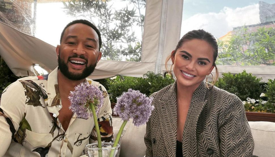 Chrissy Teigen otkrila istinu o gubitku sina: 'Postalo je jasno da Jack neće preživjeti, a ni ja'
