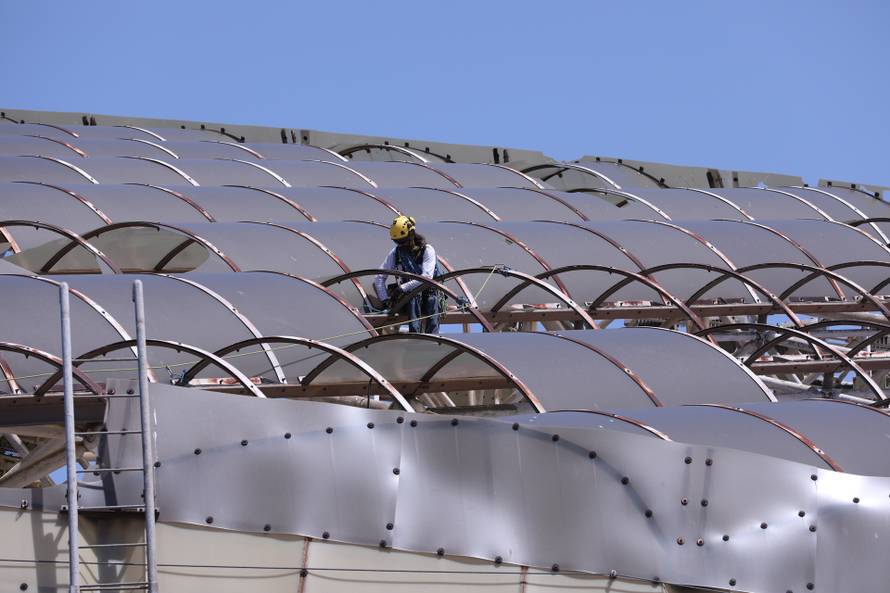 Split: Uklanjanje opasnih dijelova krova stadiona Poljud