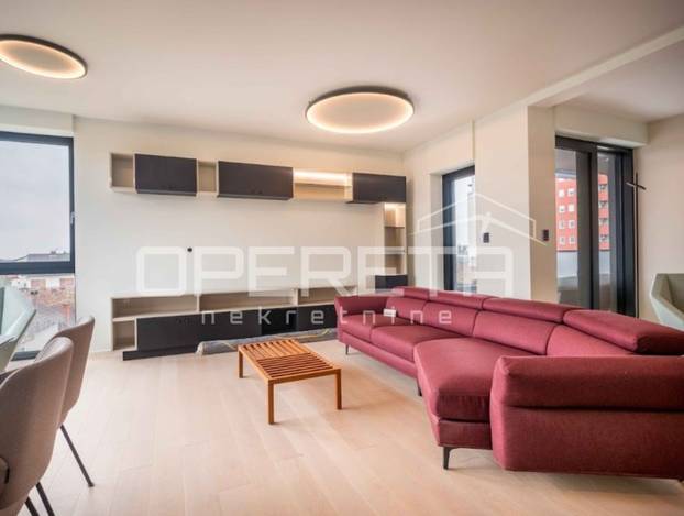 FOTO Stan u srcu Varaždina ima bazen, jacuzzi i saunu! Cijena će mnoge iznenaditi...