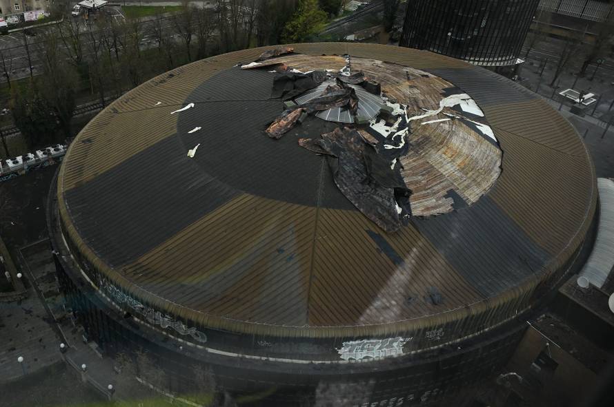 Zagreb: KC Dražen PetroviĆ nastradala u oluji