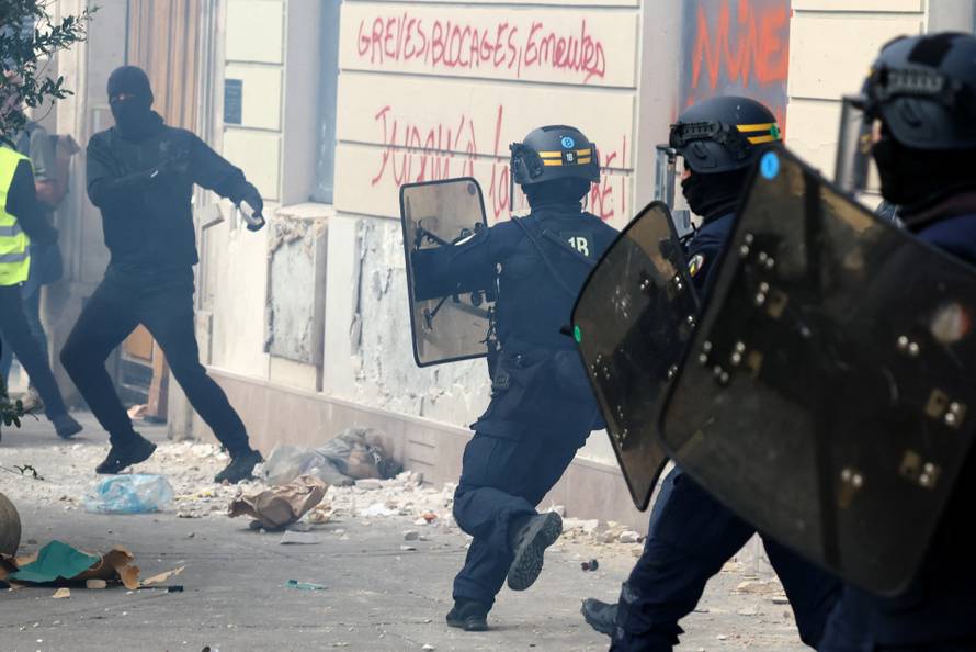 Nationwide day of student protests in France